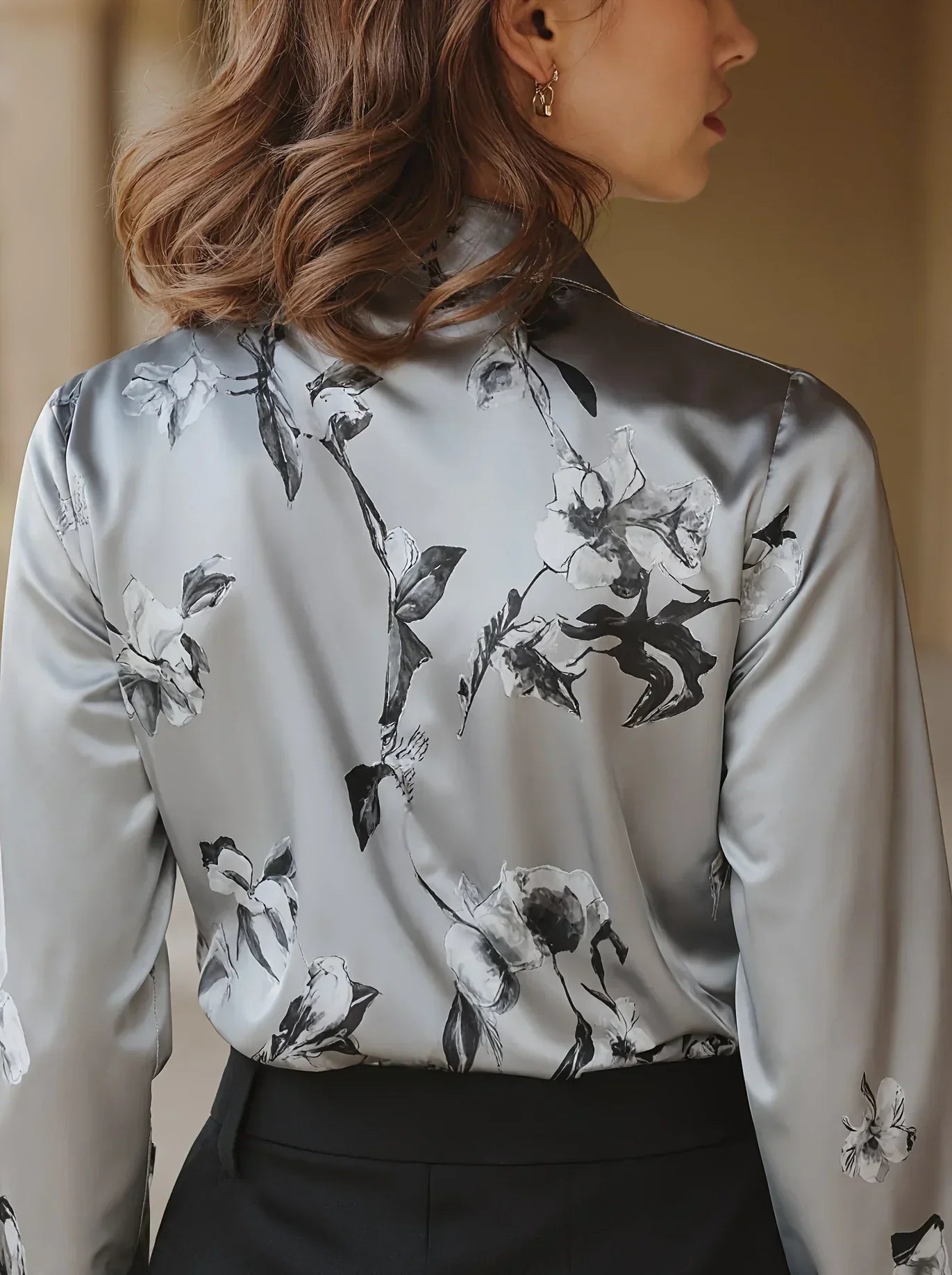 Taina - Chemise en Soie Fleurie Sophistiquée
