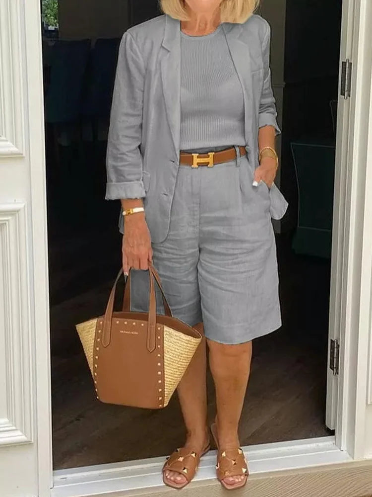 Catherine - Elegant Linen Light Suit