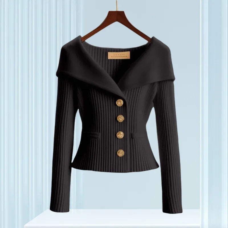 Clarisa - Elegantný Kardigán z Luxusnej Priadze