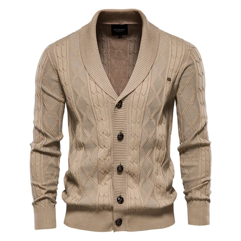 Leonardo - Elegant Cable Knit Cardigan