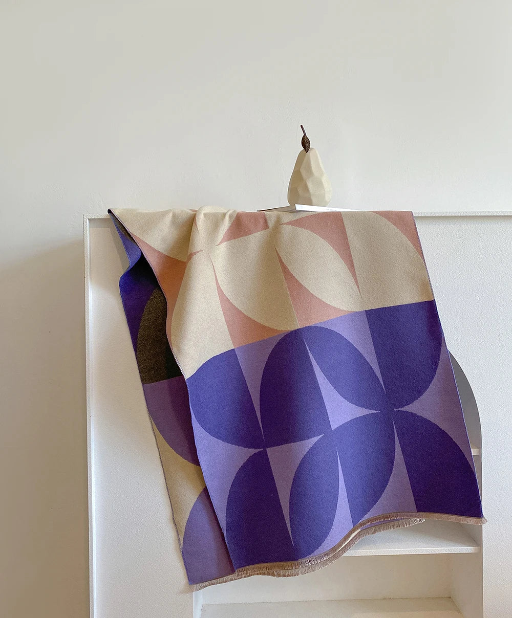 Natha - Écharpe Chaude Géométrique Haute Couture