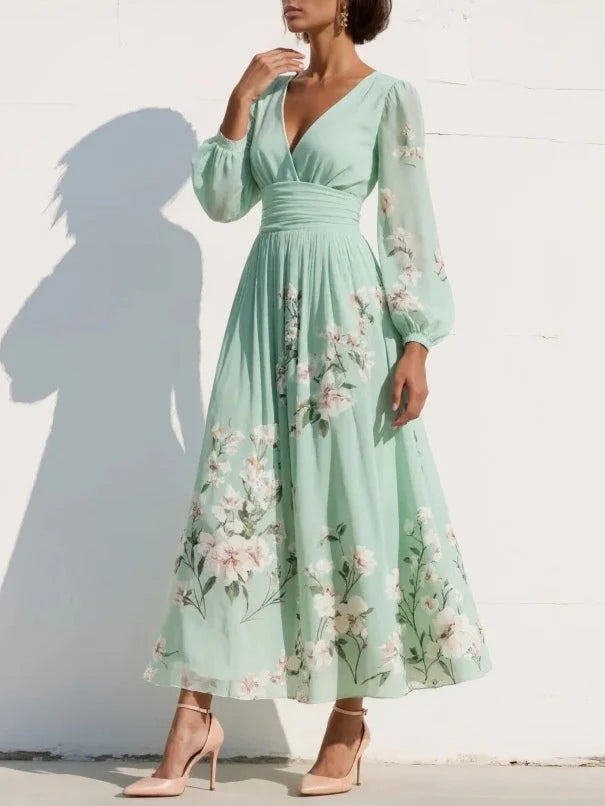Basma - Vestido Ajustado de Gasa con Estampado Floral Femenino