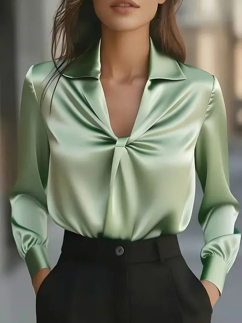Keira - Blusa De Seda Lujosa Con Drapeado