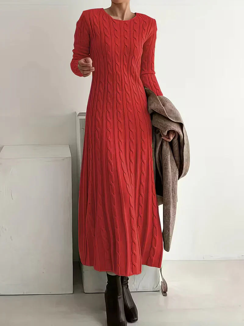 Mailys - Longue Robe Hivernale en Maille Tressée