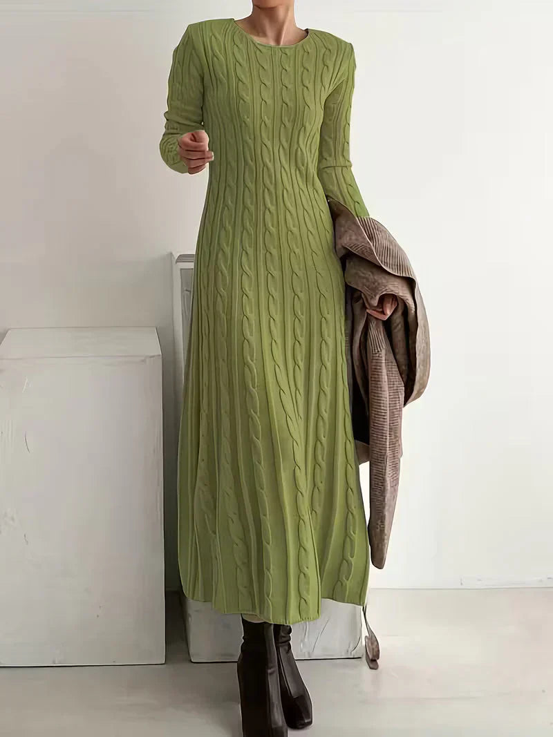 Mailys - Longue Robe Hivernale en Maille Tressée