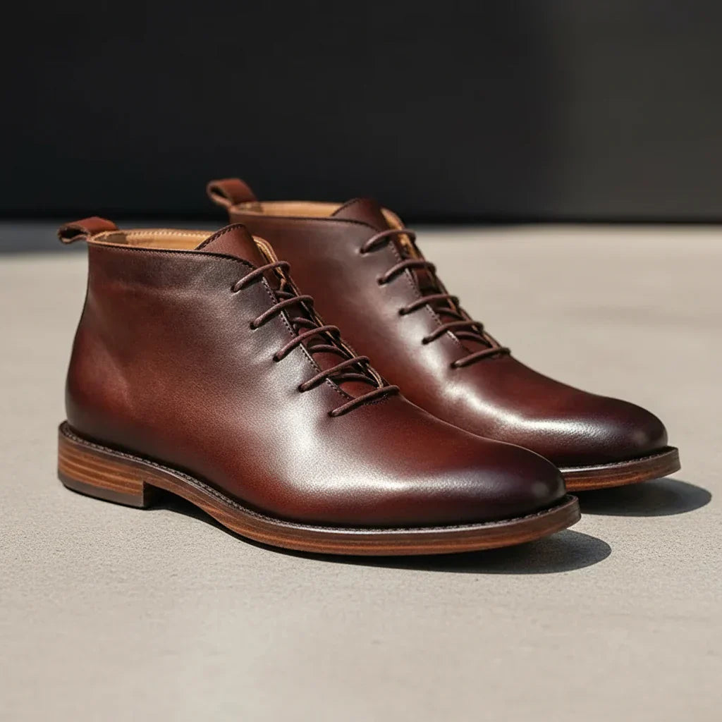 Robbin - Handcrafted Leather Boots with Natural Leather