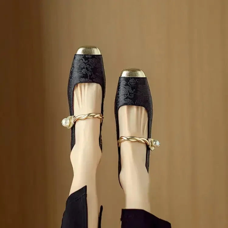 Beatrice - Håndlavede Lavhælede Sko