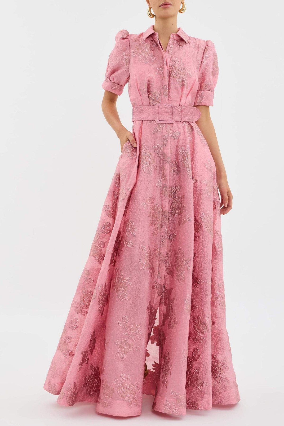 Bethany - Robe Couture Brodée à Ceinture