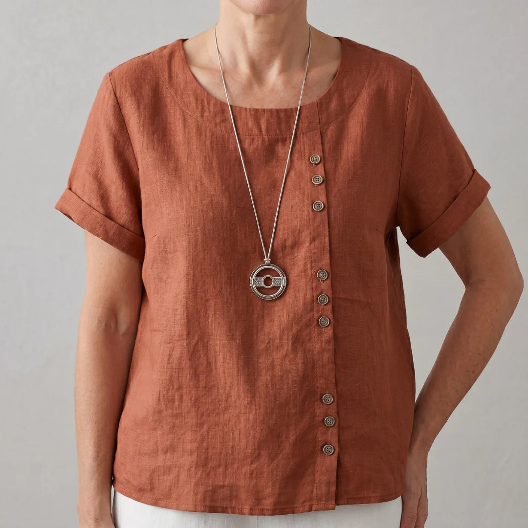 Gayané - Blusa de Lino con Detalles de Botones (Collar de Regalo)