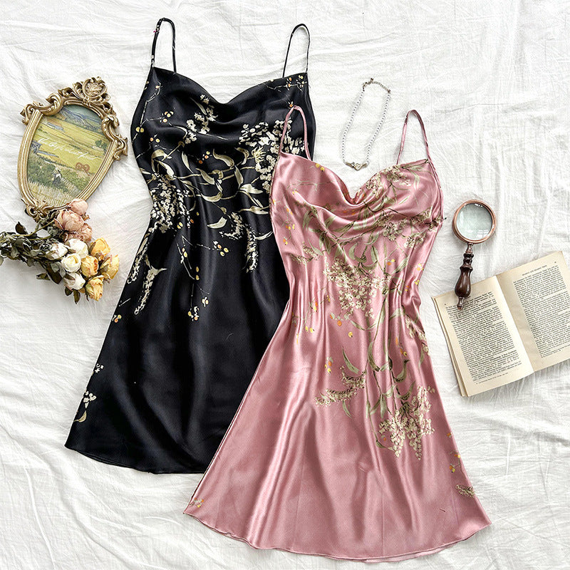 Kelya - Sæt med 2 Luksuriøse Satinnatkjoler