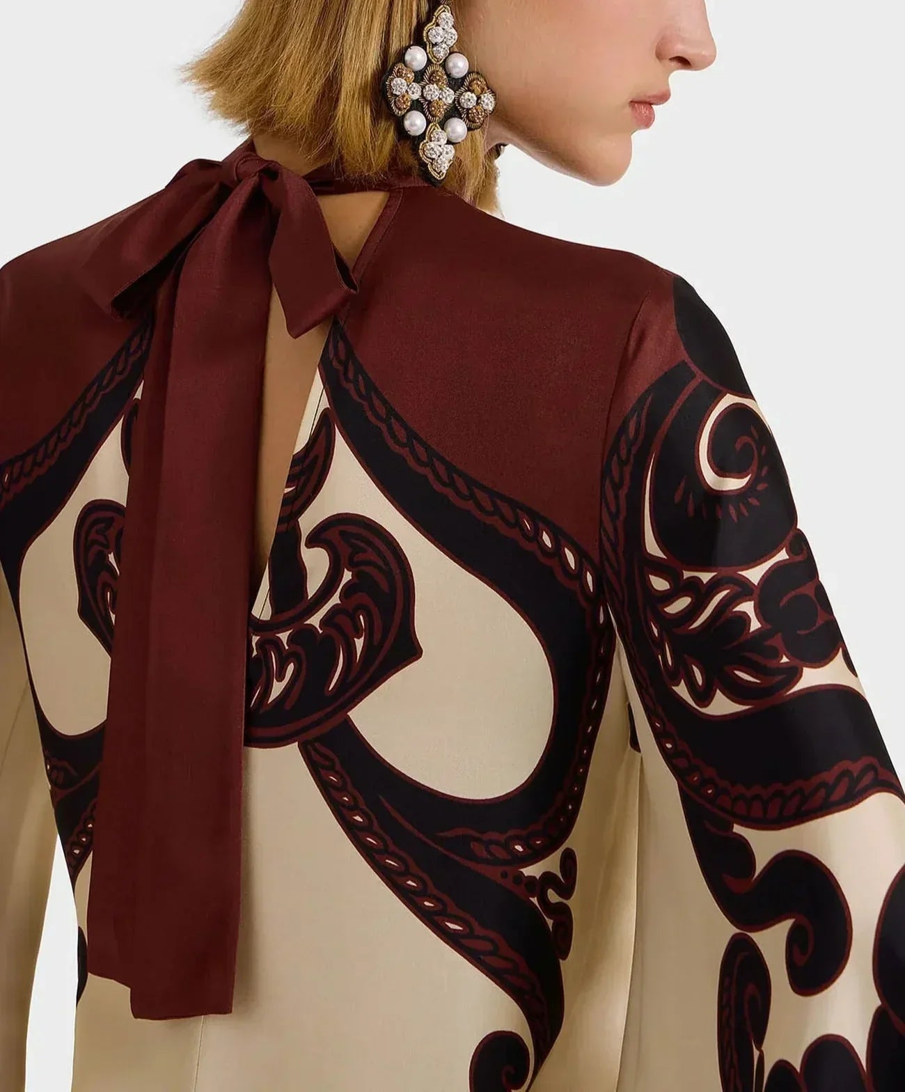 Giuseppa - Luksuriøs Delikat Maxikjole i Satin