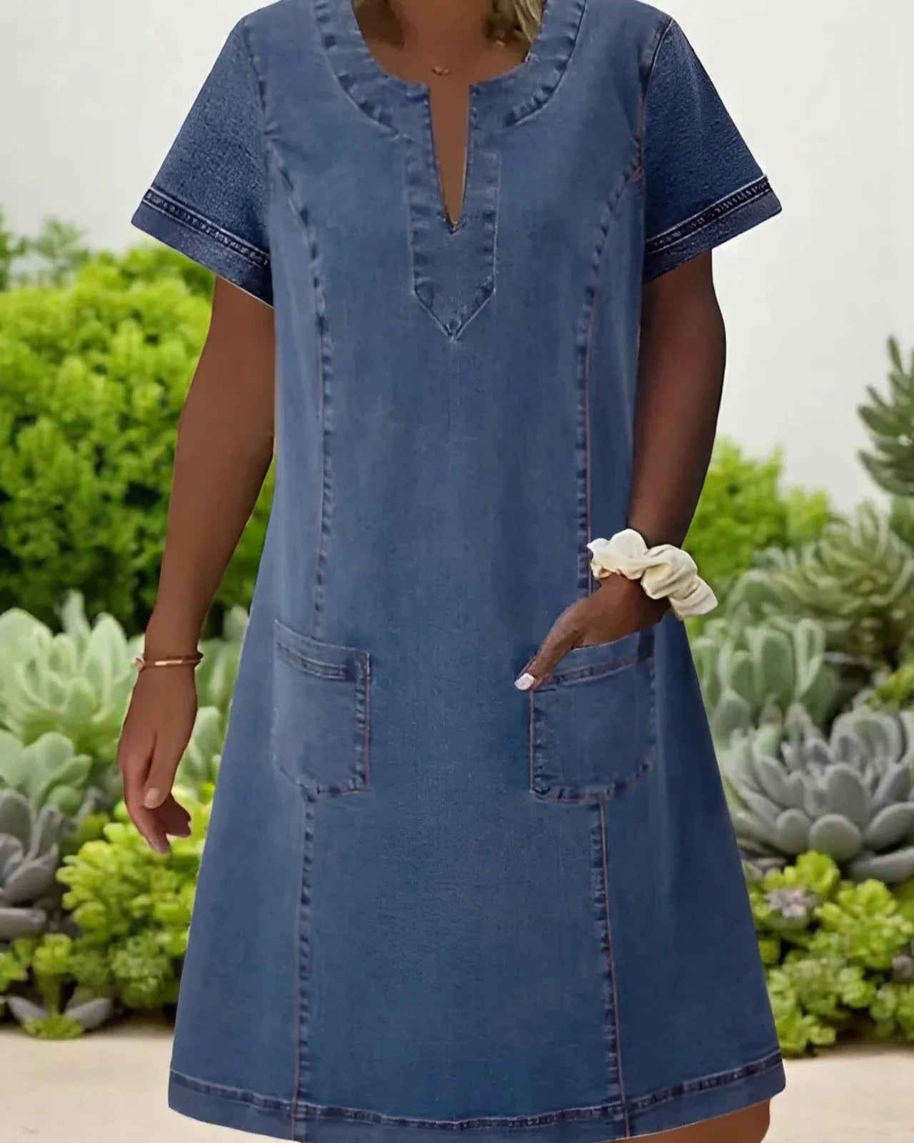 Sabine - Blød og Slidstærk Denimkjole