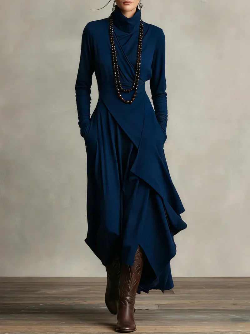 Petra - Longue Robe Asymétrique Col Roulé Chic