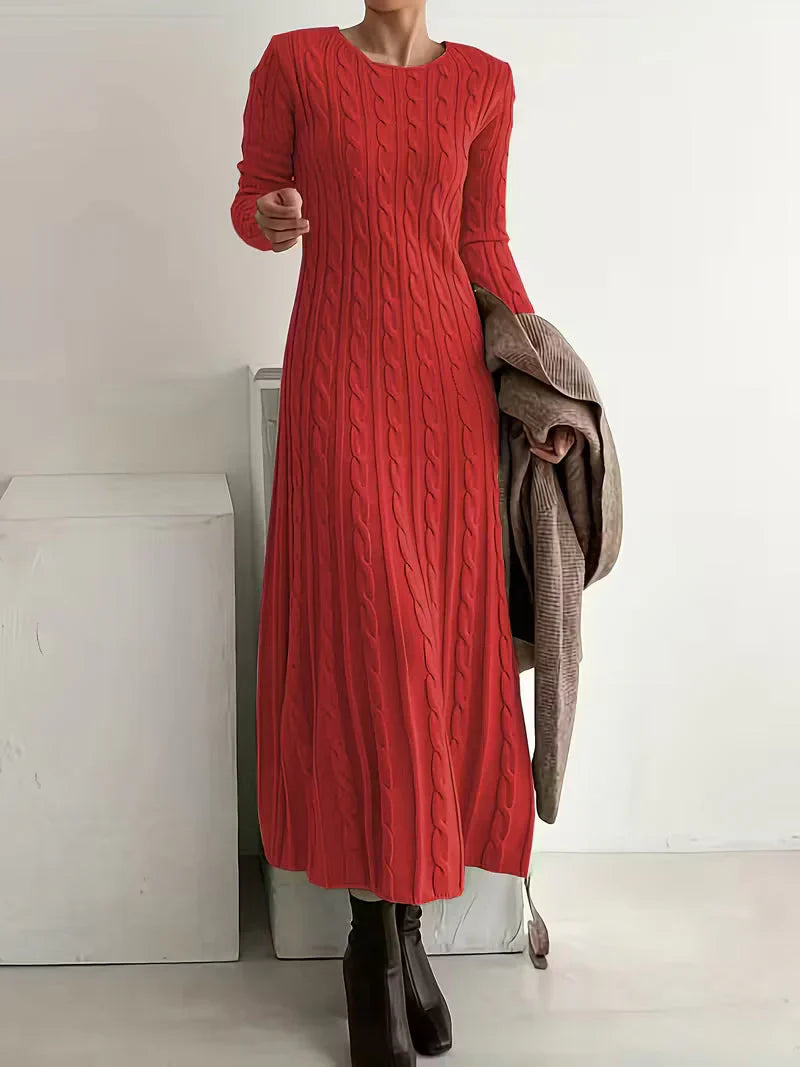 Mailys - Longue Robe Hivernale en Maille Tressée
